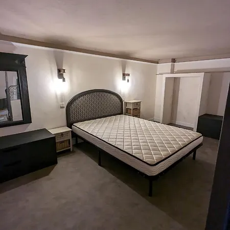 Petit Loft Jardin Terrasse Climatisation Wi Fi Parking Public Gratuit Elne